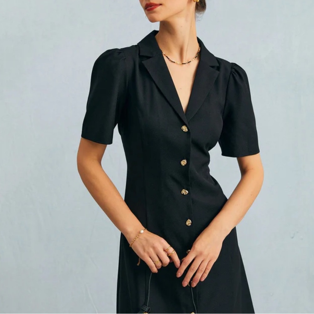 Rihoas The Black V Neck Button Puff Sleeve Midi Dress - Picture 6 of 7